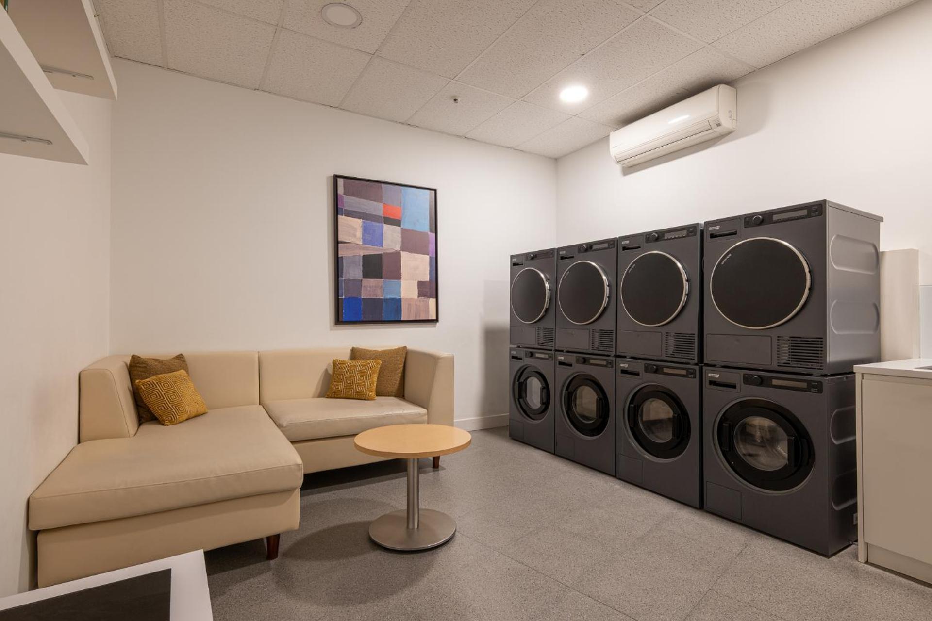 Naitly Poblenou 4* Barcellona
